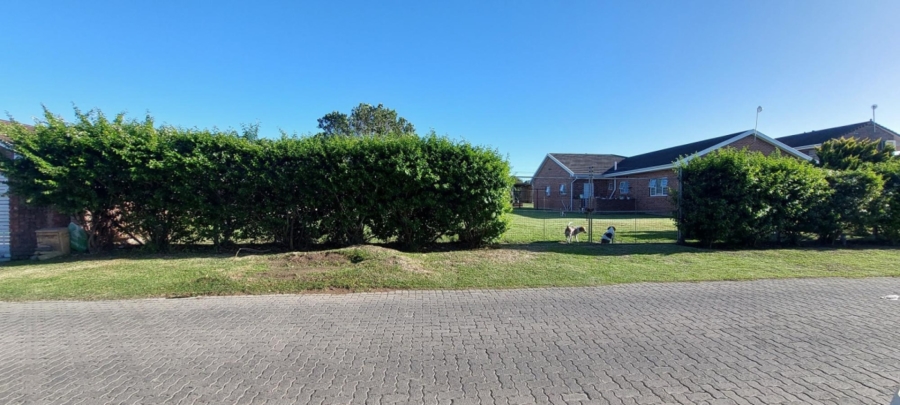 0 Bedroom Property for Sale in Sunrise On Sea Eastern Cape